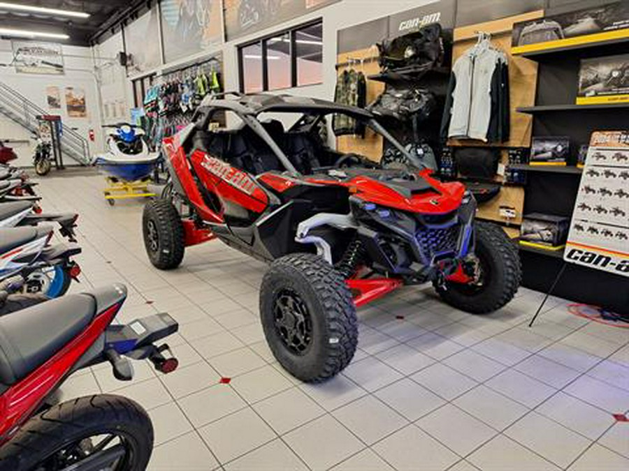 2024 Can-Am Maverick R X