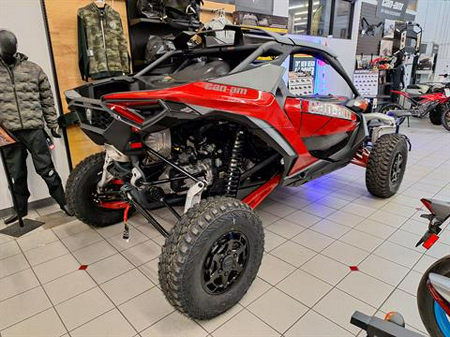 2024 Can-Am Maverick R X