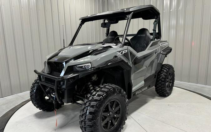 2023 Polaris Industries GENERAL XP 1000 Ultimate * ONLY 395 Miles *