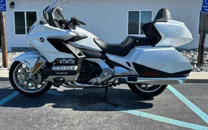 2018 Honda® Gold Wing Tour Automatic DCT Pearl White