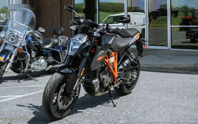 2015 KTM 1290 SUPER DUKE R