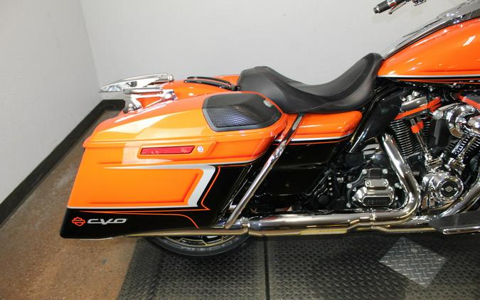2022 Harley-Davidson® CVO™ Road Glide® WICKED ORANGE