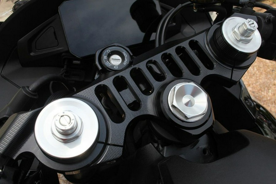 2025 CFMOTO 675SS