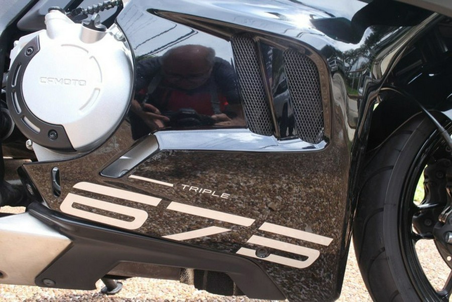 2025 CFMOTO 675SS
