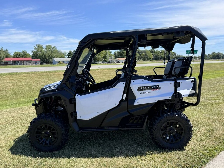 2021 Honda® Pioneer 1000-5 Deluxe