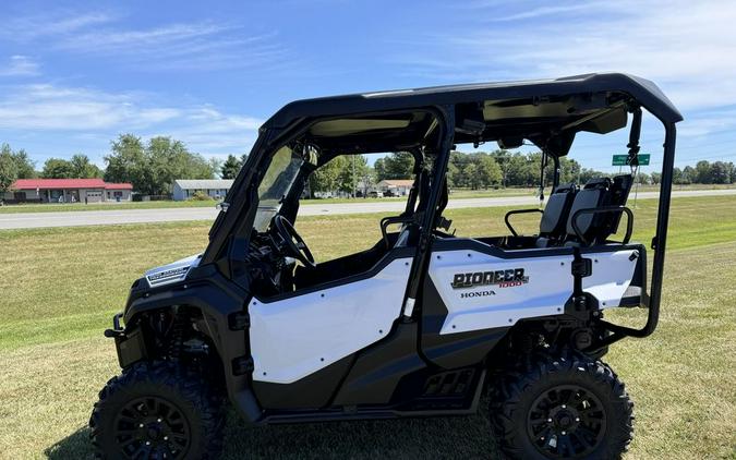 2021 Honda® Pioneer 1000-5 Deluxe