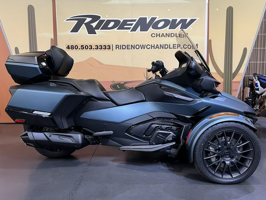 2026 Can-Am Spyder RT Limited Dark
