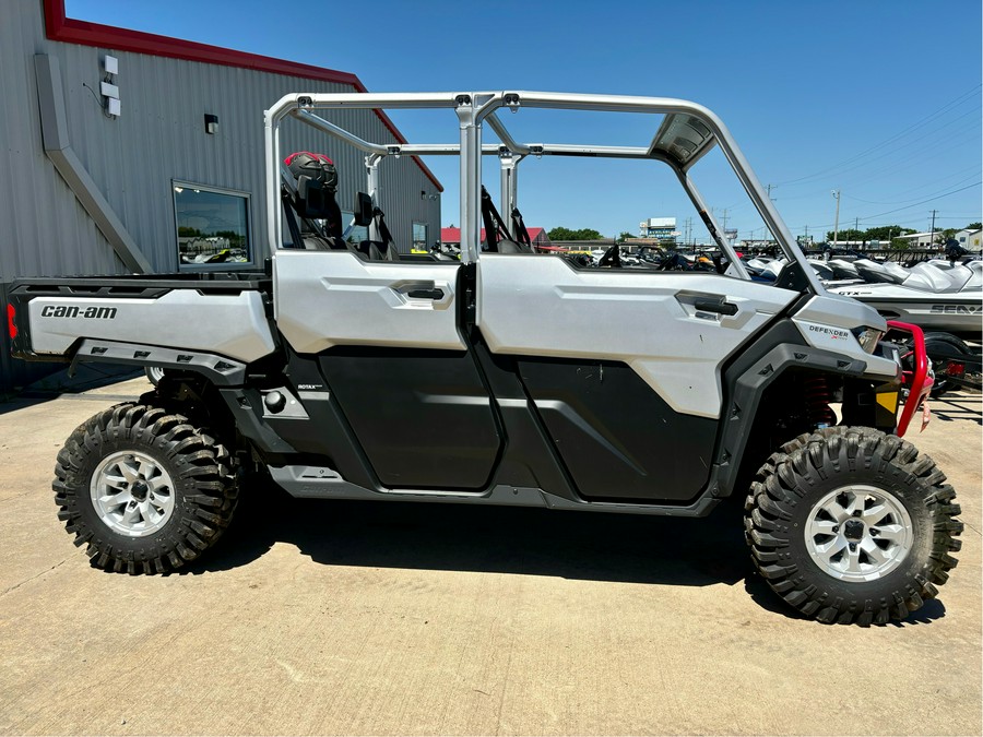 2024 Can-Am™ Defender MAX X mr with Half Doors HD10