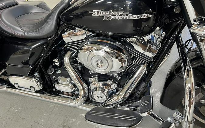 2013 Harley-Davidson FLHX - Street Glide