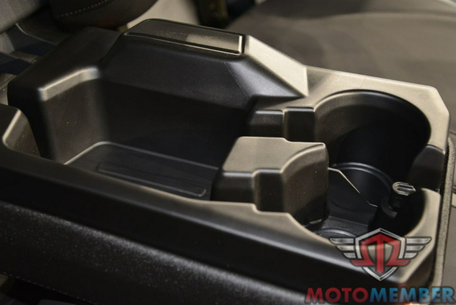 2025 Can-Am Defender XT HD10 XT HD9