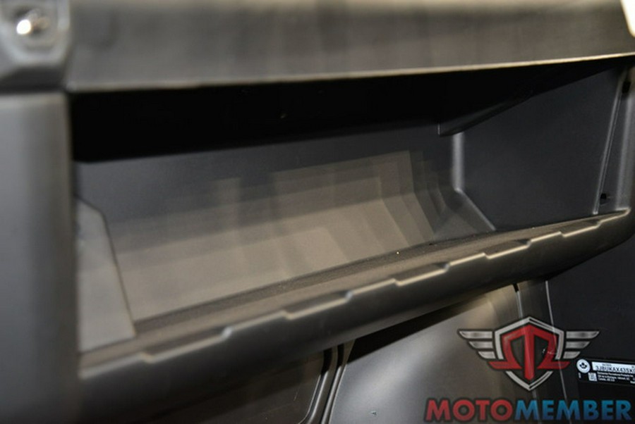 2025 Can-Am Defender XT HD10 XT HD9