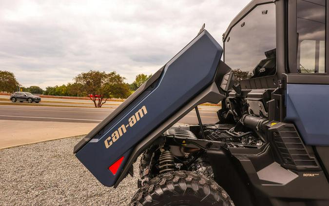 2026 Can-Am® Defender MAX Limited HD11