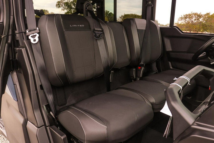 2026 Can-Am® Defender MAX Limited HD11