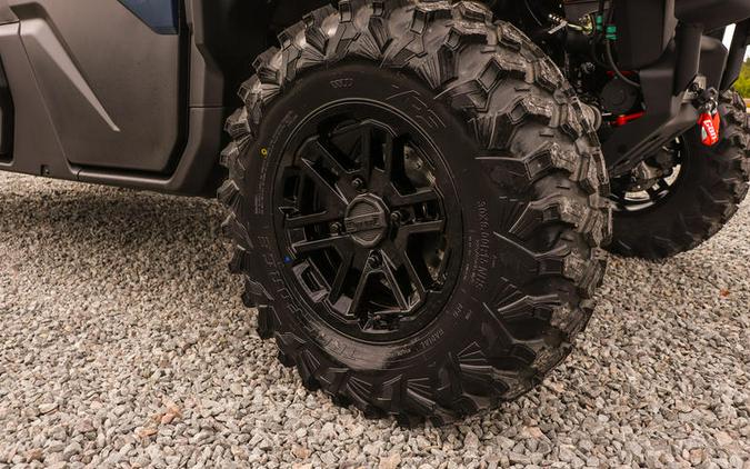 2026 Can-Am® Defender MAX Limited HD11