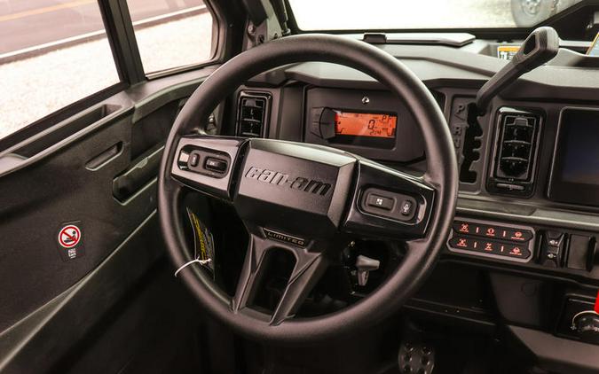 2026 Can-Am® Defender MAX Limited HD11