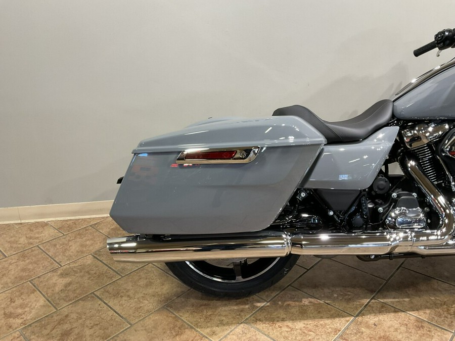 2026 Harley-Davidson® Street Glide® Dark Billiard Gray Chrome Trim FLHX