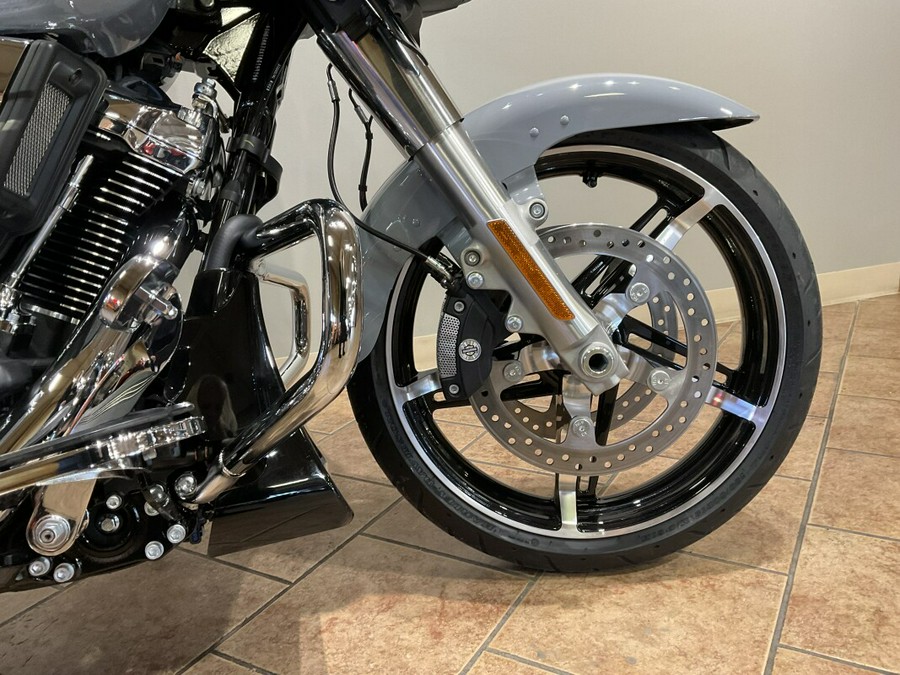 2026 Harley-Davidson® Street Glide® Dark Billiard Gray Chrome Trim FLHX