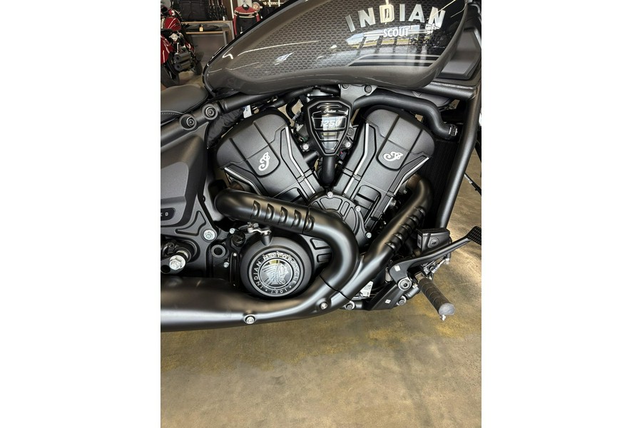 2026 SCOUT BOBBER LT W/ TECH - Indian Motorcycle