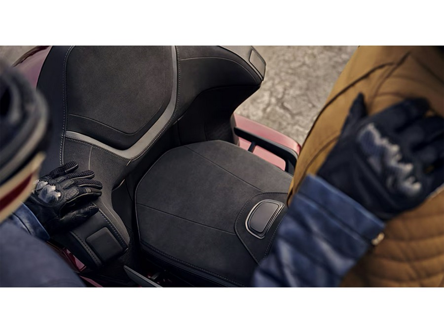 2025 Honda Gold Wing Tour Automatic DCT