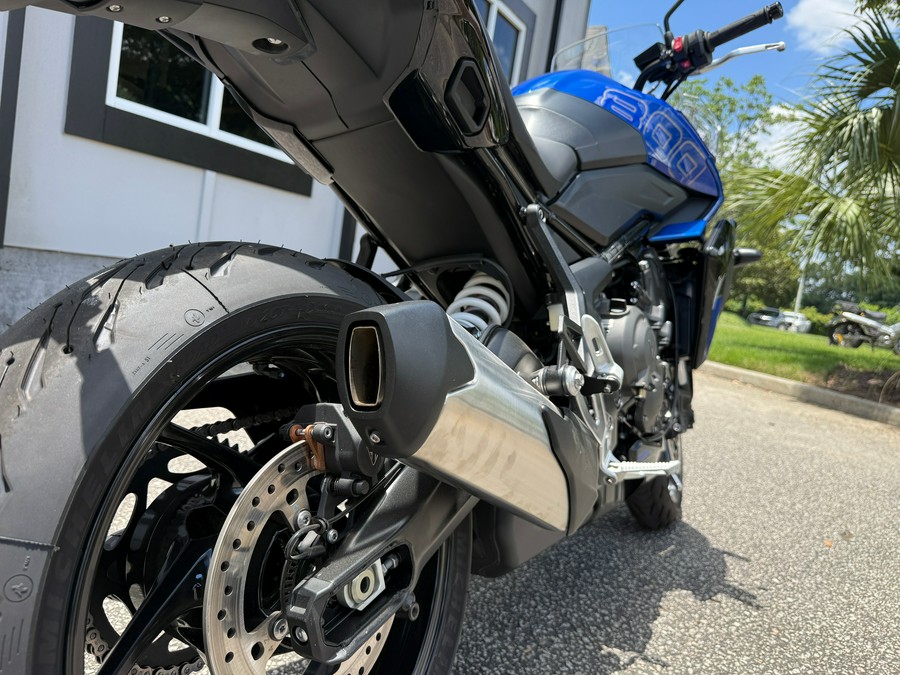 2025 Triumph Tiger Sport 800