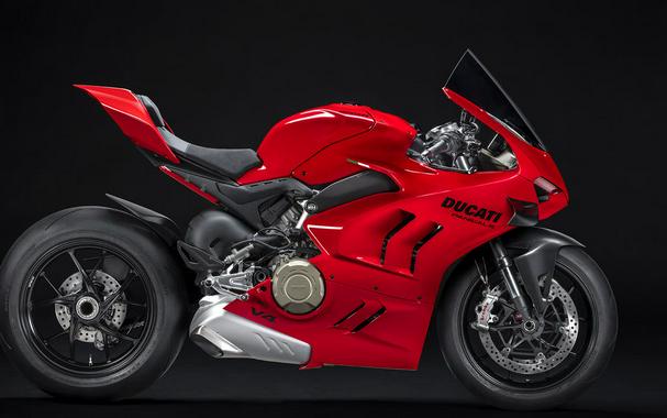 2024 Ducati Panigale V4