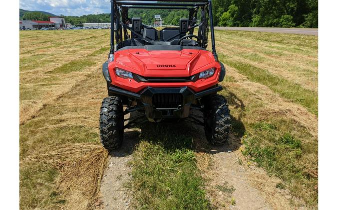 2024 Honda Pioneer 1000-5 Deluxe