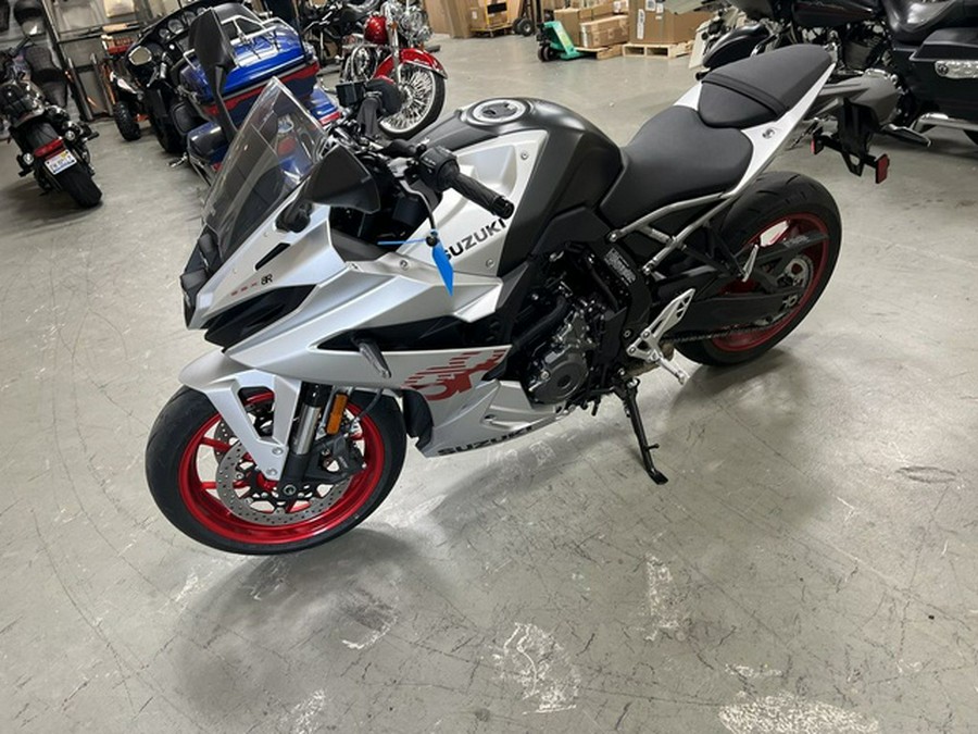 2024 Suzuki GSX 8R