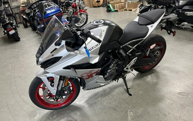 2024 Suzuki GSX 8R