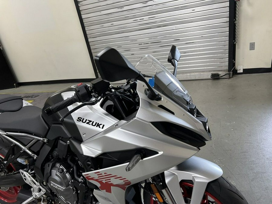 2024 Suzuki GSX 8R