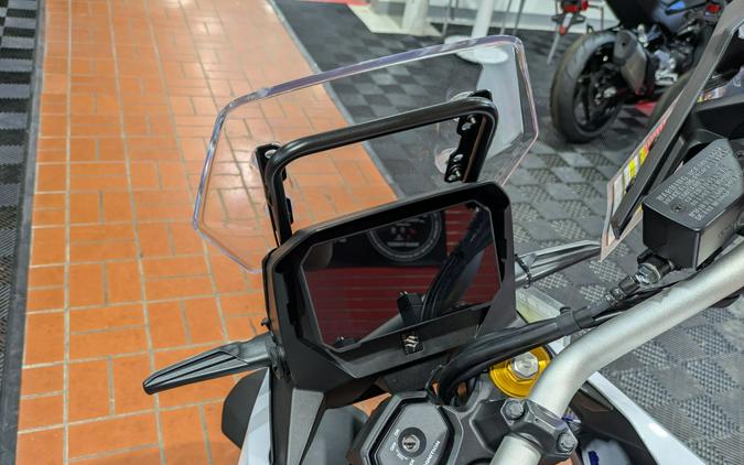 2025 Suzuki V-Strom 800DE Adventure