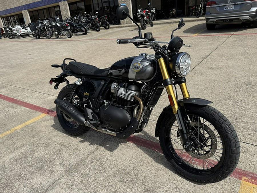 2026 Royal Enfield Bear 650 Golden Shadow