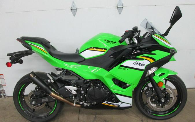 2025 Kawasaki Ninja® 500 KRT Edition
