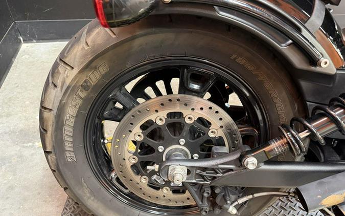 2021 Indian Scout Bobber Sixty Thunder Black