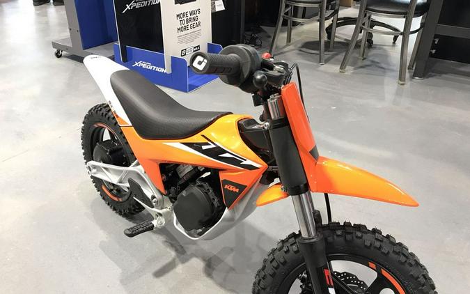 FIRST LOOK! THE ALUMINUM FRAMED 2024 KTM SX-E 2 IS COMING SOON