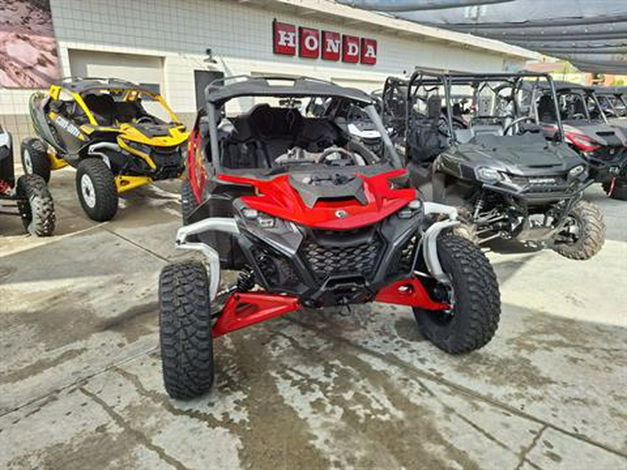 2024 Can-Am Maverick R X