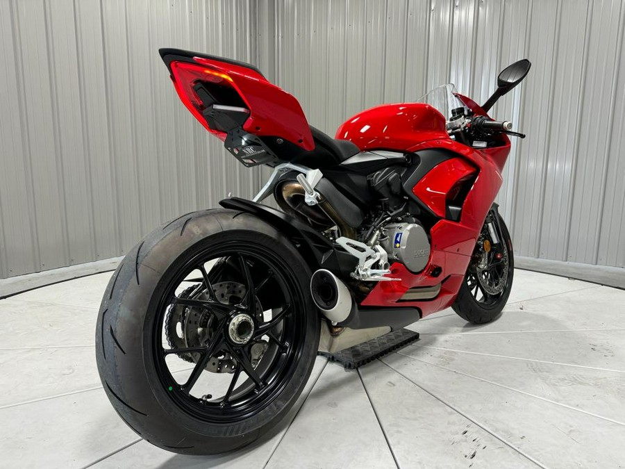 2024 Ducati Panigale V2 * ONLY 7 Miles *