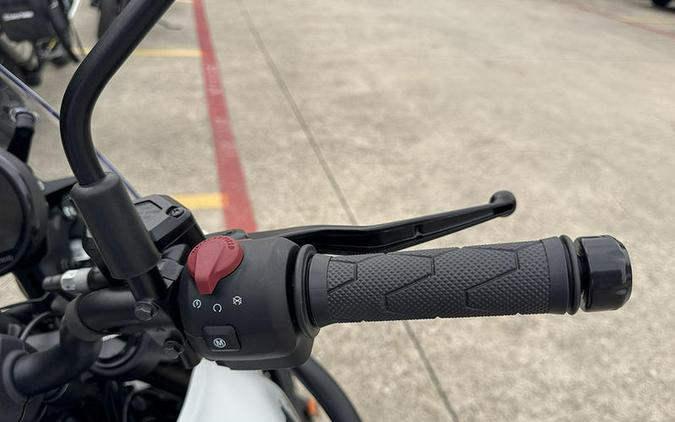 2026 Royal Enfield Himalayan 450 Kamet White (Tubeless)