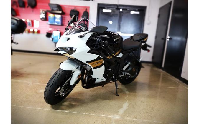 2026 Ninja® ZX™-6R Base - Kawasaki