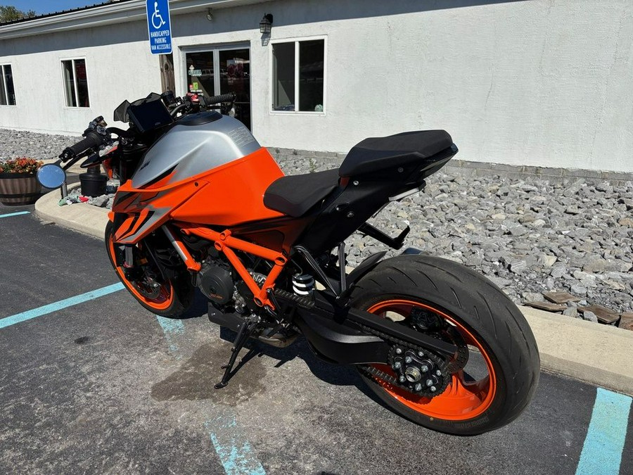 2022 KTM 1290 Super Duke R EVO