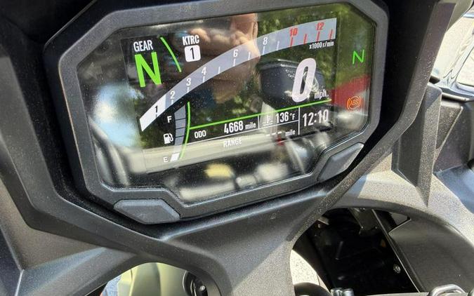 2024 Kawasaki Ninja® 650 ABS Metallic Covert Green/Metallic Spark Black