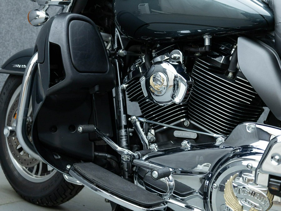 2020 HARLEY DAVIDSON FLHTCUTG TRI GLIDE ULTRA TRIKE W/ABS