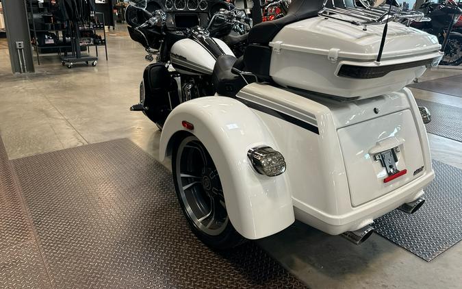 2020 Harley-Davidson CVO TRI GLIDE