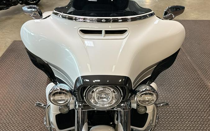 2020 Harley-Davidson CVO TRI GLIDE