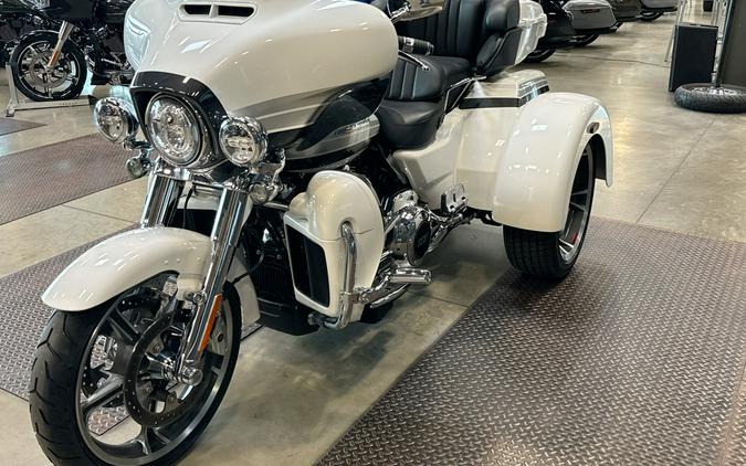 2020 Harley-Davidson CVO TRI GLIDE