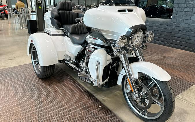 2020 Harley-Davidson CVO TRI GLIDE