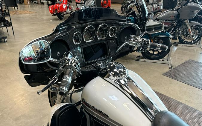 2020 Harley-Davidson CVO TRI GLIDE