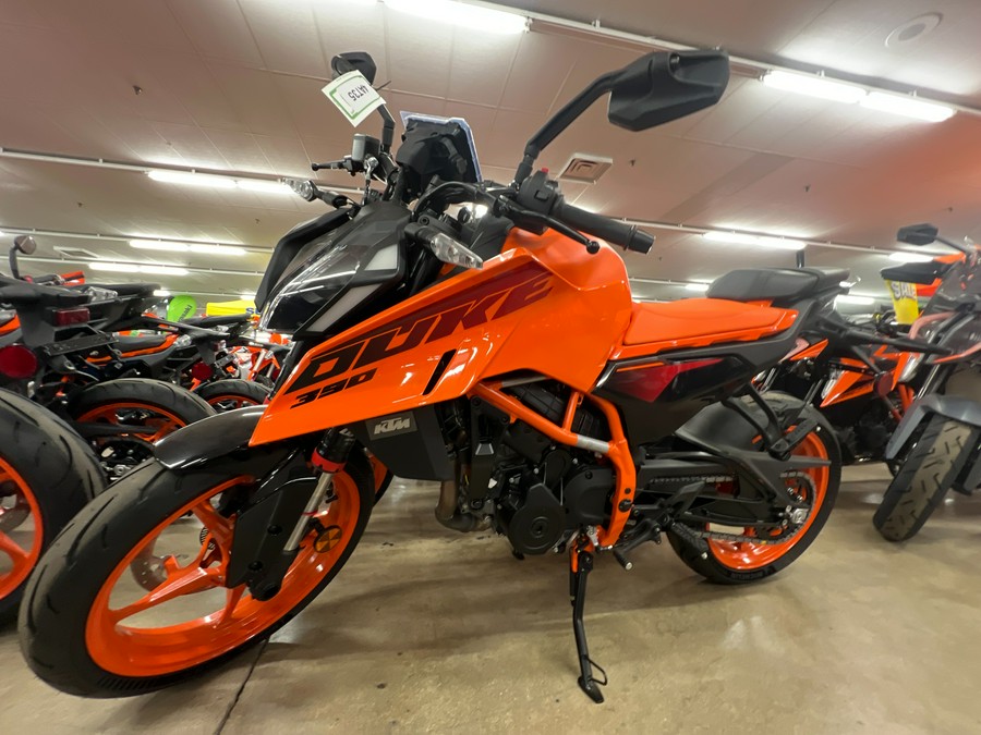 2024 KTM Duke 390