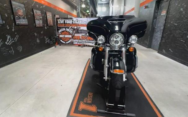 2017 Harley-Davidson® FLHTKL - Ultra Limited Low