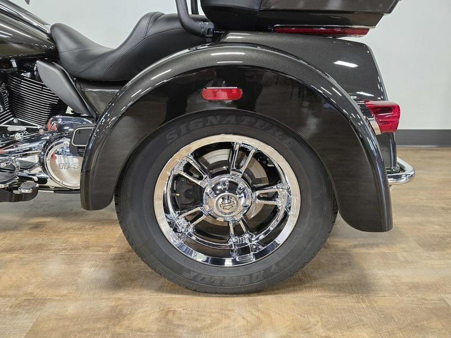 2019 Harley-Davidson® FLHTCUTG - Tri Glide® Ultra