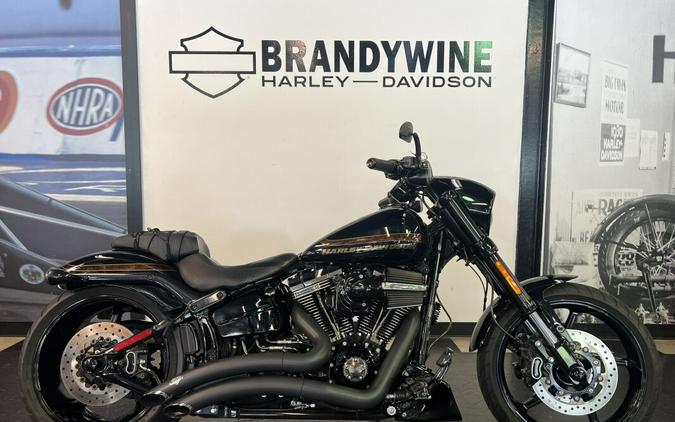 2016 Harley-Davidson CVO™ Pro Street Breakout Starfire Black FXSE